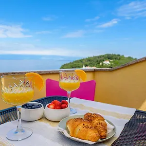 Apartman House Rosa