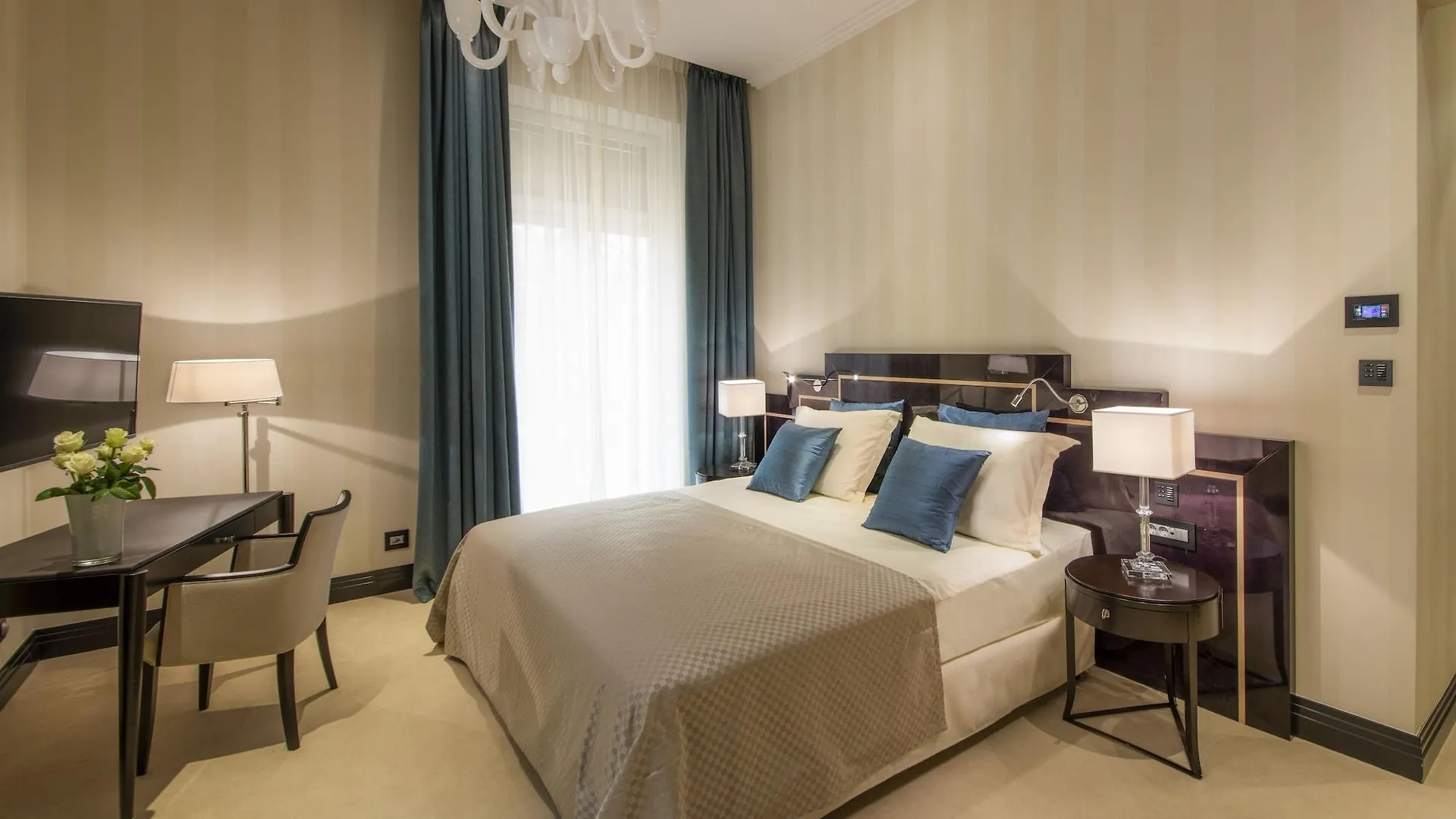 Boutique Hotel Alhambra Mali Losinj 5*,