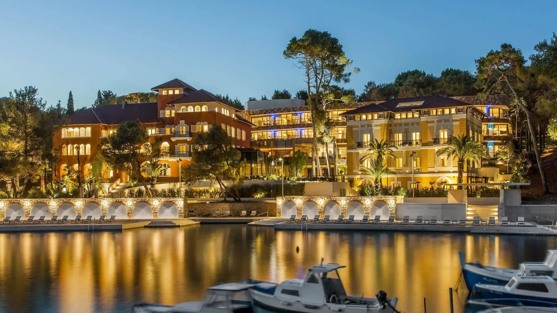 Boutique Hotel Alhambra Mali Losinj 5*,