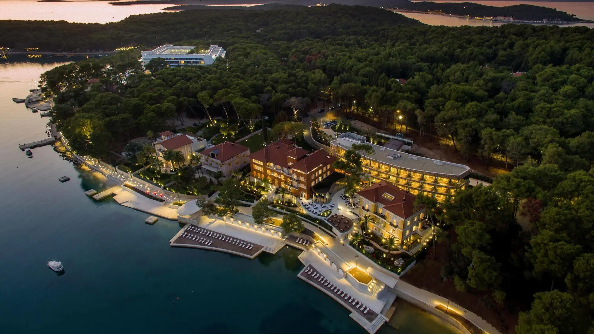 Boutique Hotel Alhambra Mali Losinj 5*,